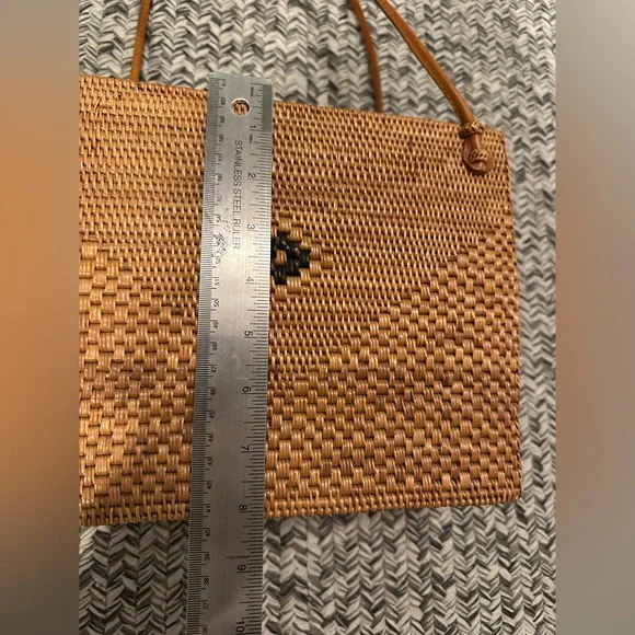 Handwoven Rattan Bali Ata Bag Purse Rectangular Basket Bag - Picture 15 of 17